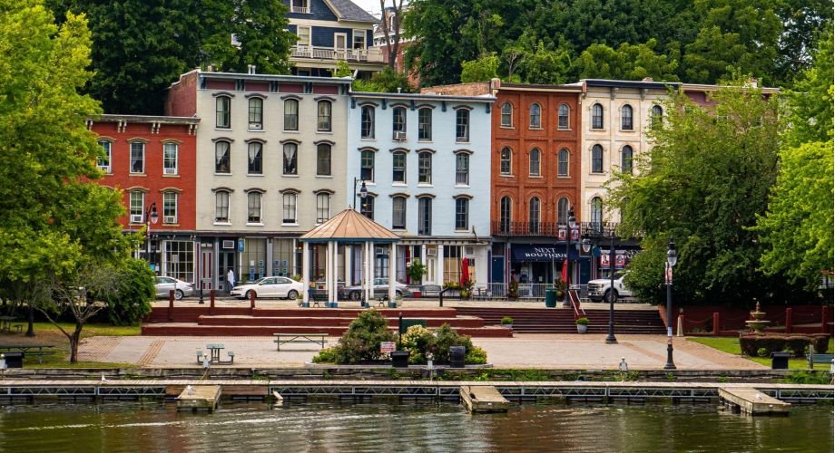 The Best of Kingston, NY – 32 Must-Visit Local Gems Featured Image