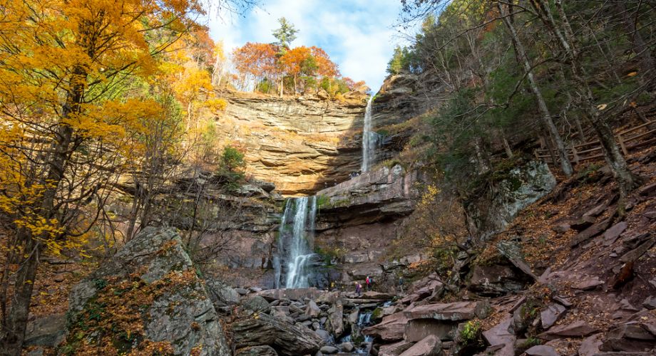7 Most Stunning Waterfalls in the Catskills Featured Image