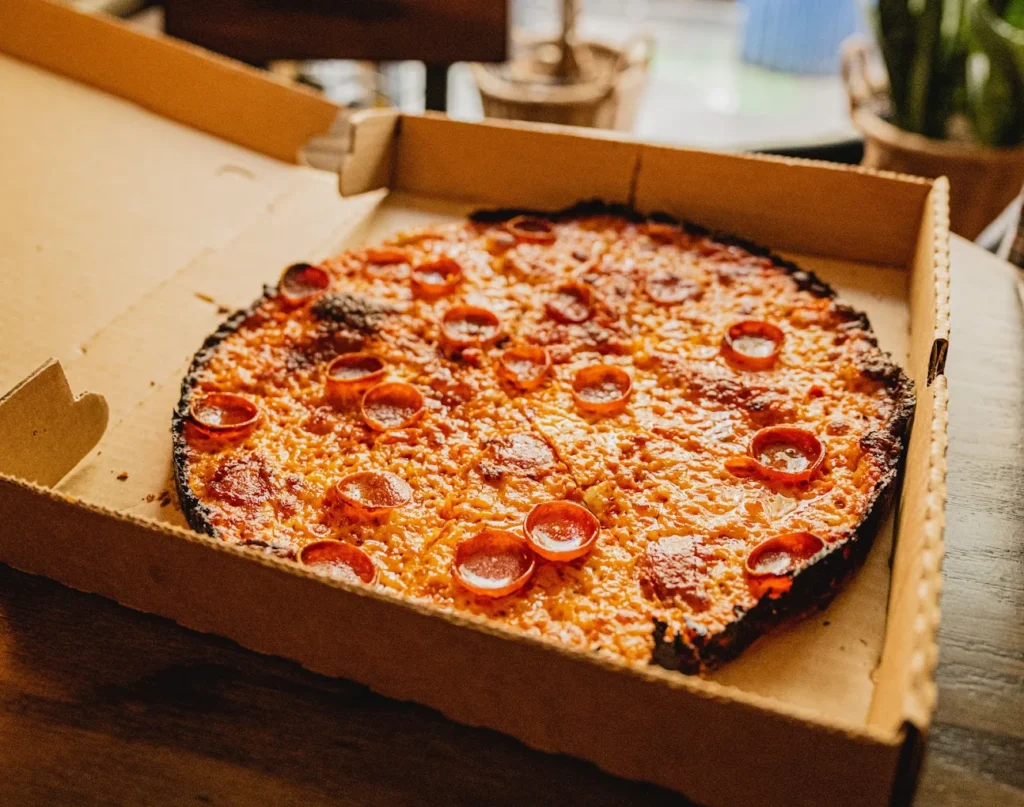 Pepperoni pizza pie