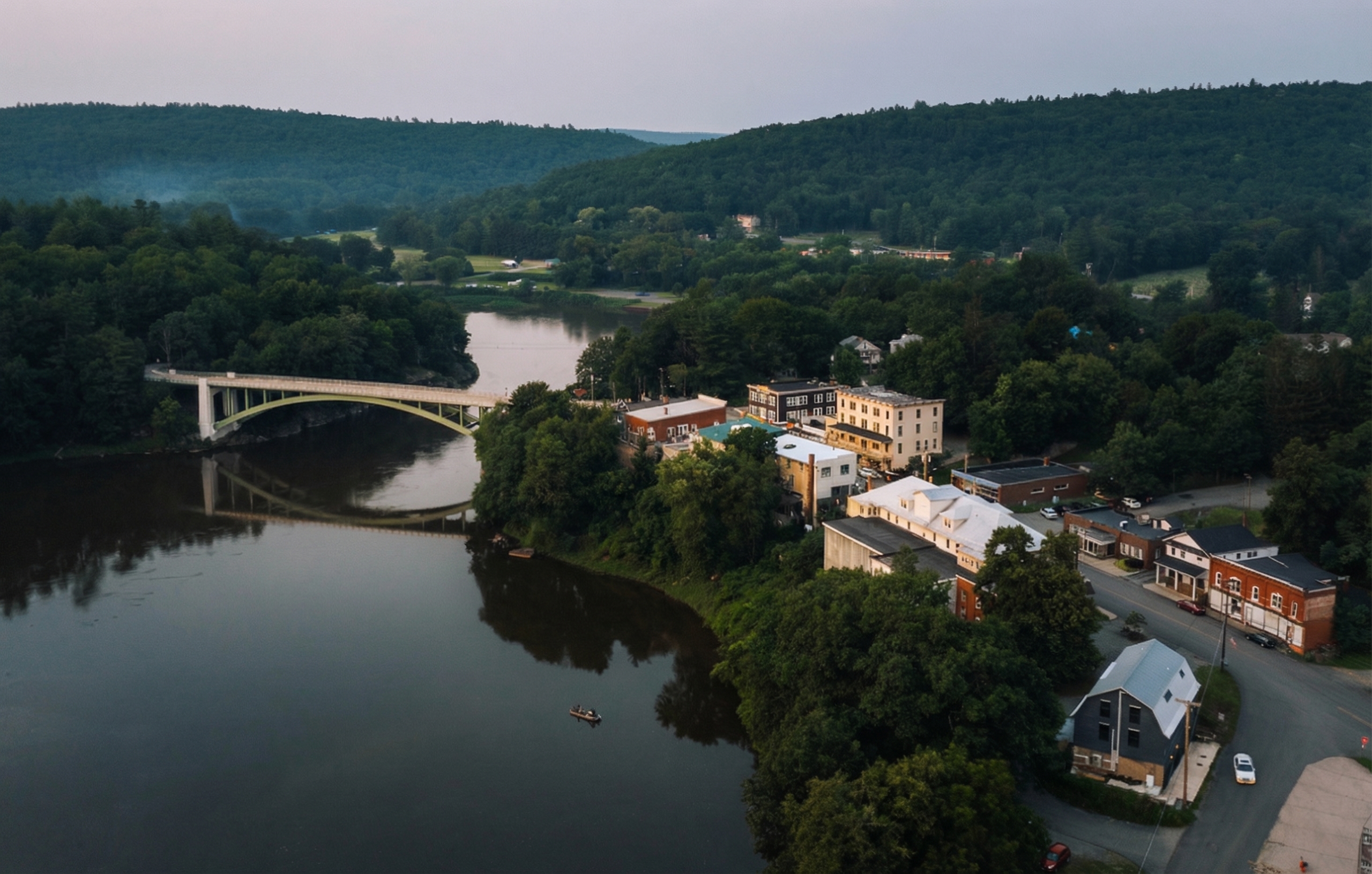 Charming Catskill towns near Plattekill Mountain
