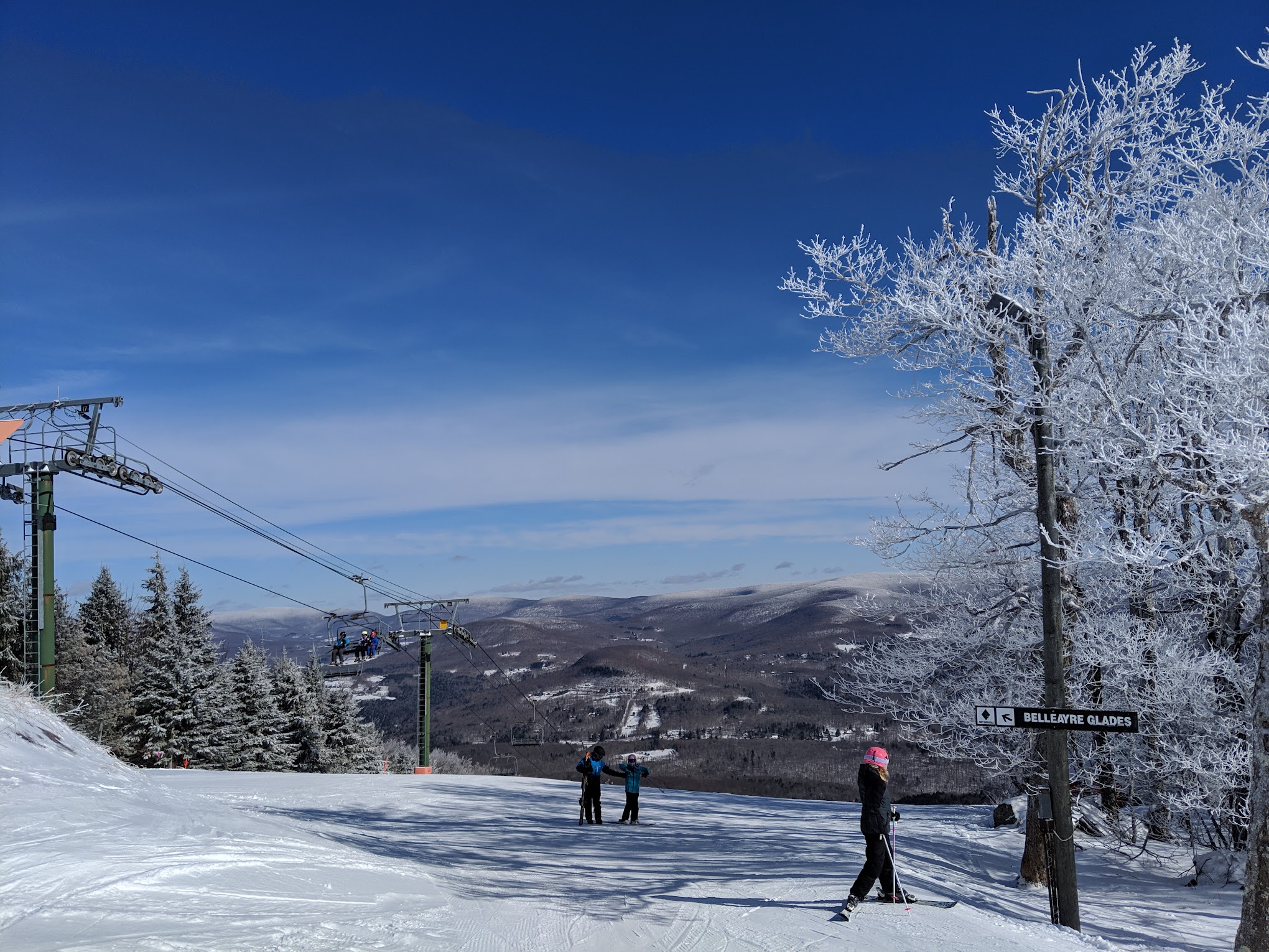 Skiers on the slopes at Belleayre Mountain near Fleischmanns, NY in the Catskills.