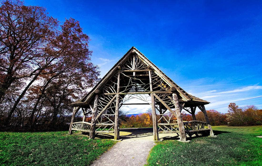 Wooded trail and Hudson River overlook at Poets’ Walk Park near Rhinebeck.